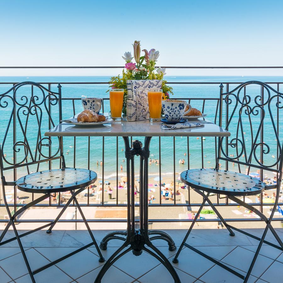 B&B Tramonto Sul Mare Salerno Exterior foto